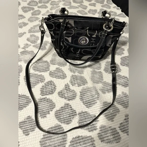 Coach black and gray shoulder bag - Picture 11 of 12